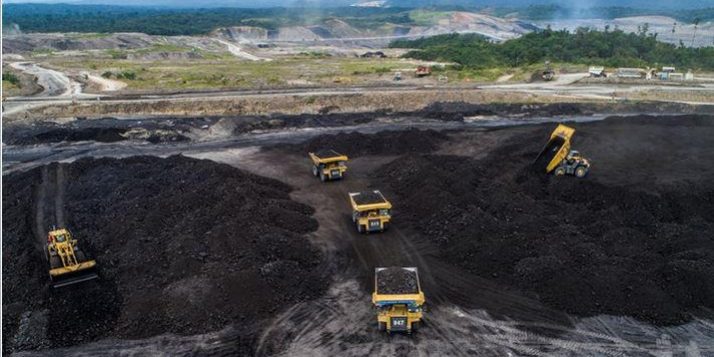 tambang-batu-bara-pt-adaro-indonesia_169 Foto: Adaro Energy