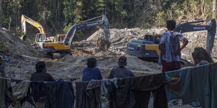 tambang-emas-ilegal-di-sulteng-longsor-apm-taufan-2_169