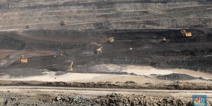 aktivitas-pertambangan-batubara-milik-bayan-resources-di-tabangpakar-kalimantan-jumat-17112023-cnbc-indonesiamuhammad-sabki-23_169