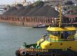 Foto: Kapal tongkang Batu Bara (CNBC Indonesia/Tri Susilo)